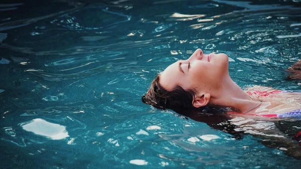 ספא בריכה מחוממת הרצליה